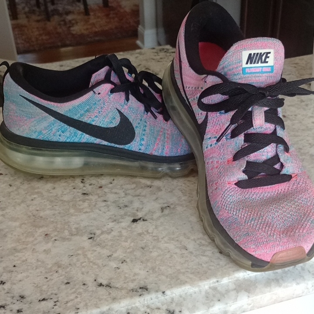 Women's Nike Airmax Flyknit Multicolor Sneakers with Black Accents